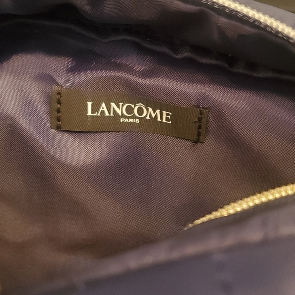 Lancōme Navy & Gold Quilted Toiletry Makeup Bag Minimalist Structured Shape NEW - Picture 6 of 8